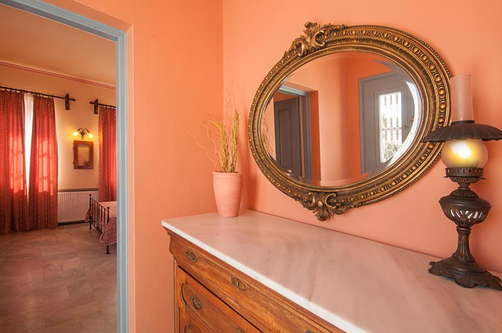 Donna'S House Santorini Hotel Pyrgos Kallistis Luaran gambar